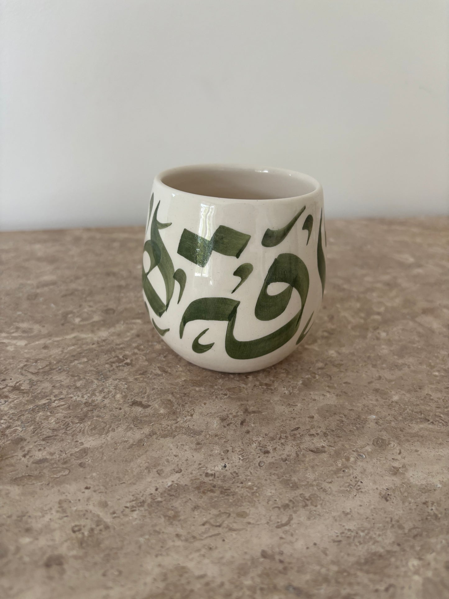 tasse en céramique artisanale motif orientaux